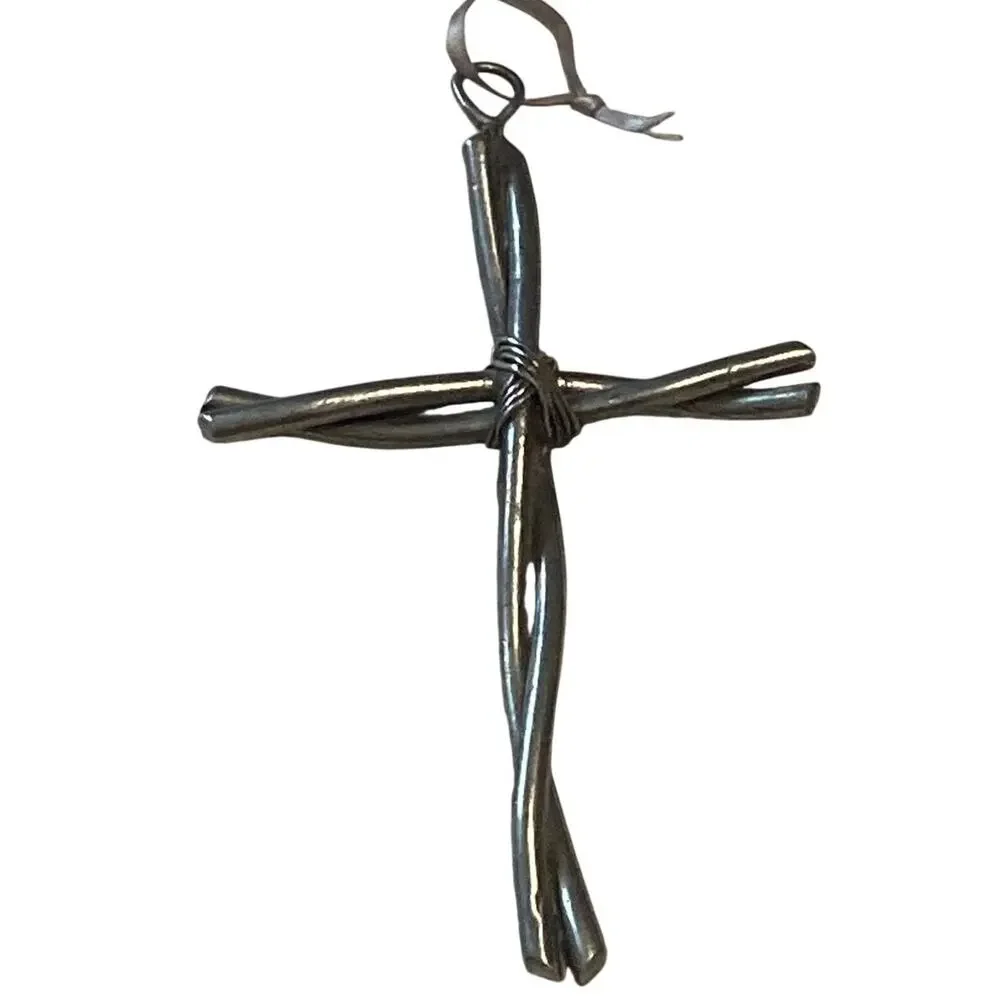 Gothic Silvertone Twisted Wire Wall Cross Metal Western Home Decor Alt